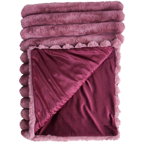Photograph of Blanket Puffer Faux Fur Wild Ginger