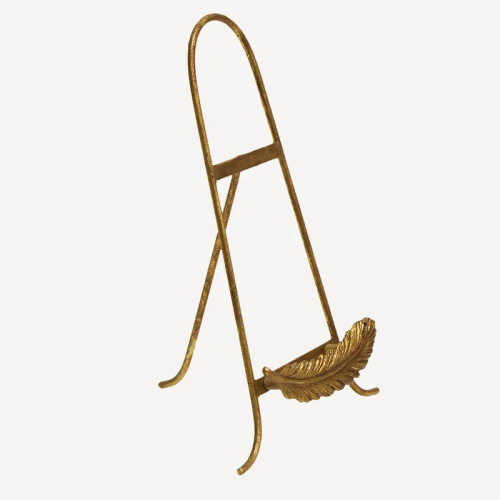 Photograph of Golden Feather Plate Stand